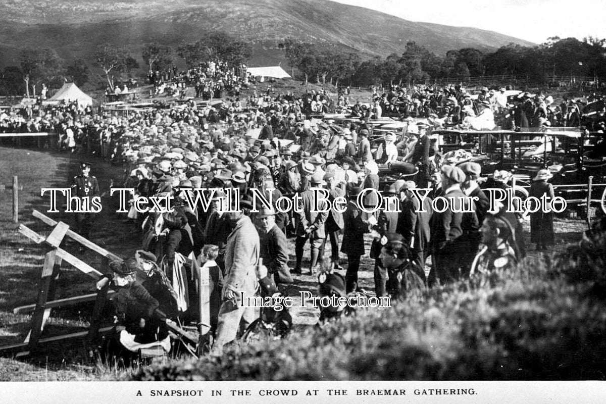 SC 3496 - Braemar Gathering, Aberdeenshire, Scotland