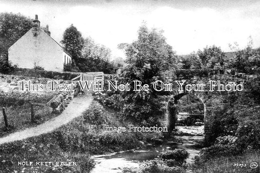 SC 3511 - Hole Kettle Glen, Kingskettle, Scotland c1932