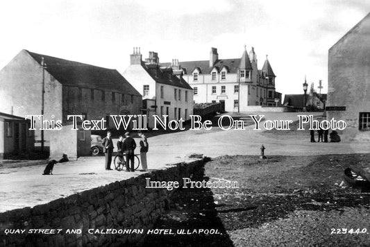 SC 3547 - Quay Street & Caledonian Hotel, Ullapool, Scotland