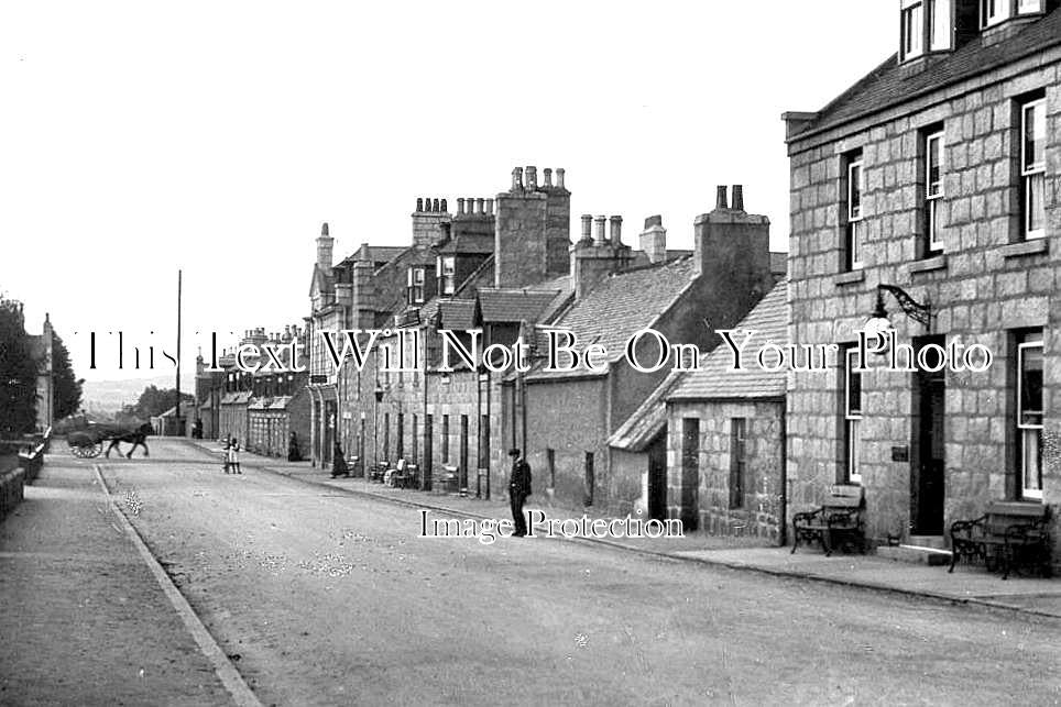 SC 417 - Victoria Road Looking East, Ballater, Aberdeenshire, Scotland