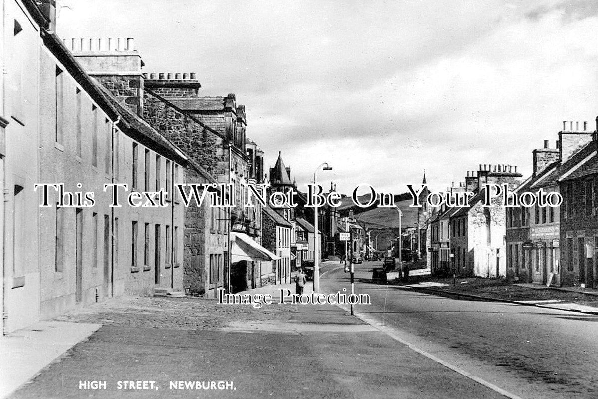 SC 4181 - High Street, Newburgh, Fife, Scotland