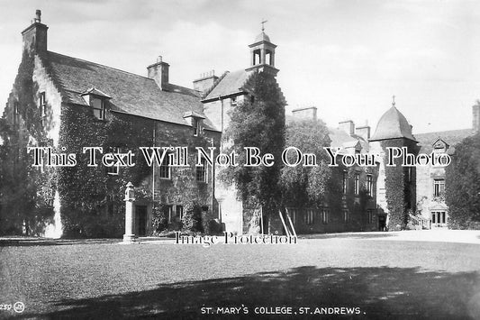 SC 4188 - St Marys College, St Andrews, Scotland c1930