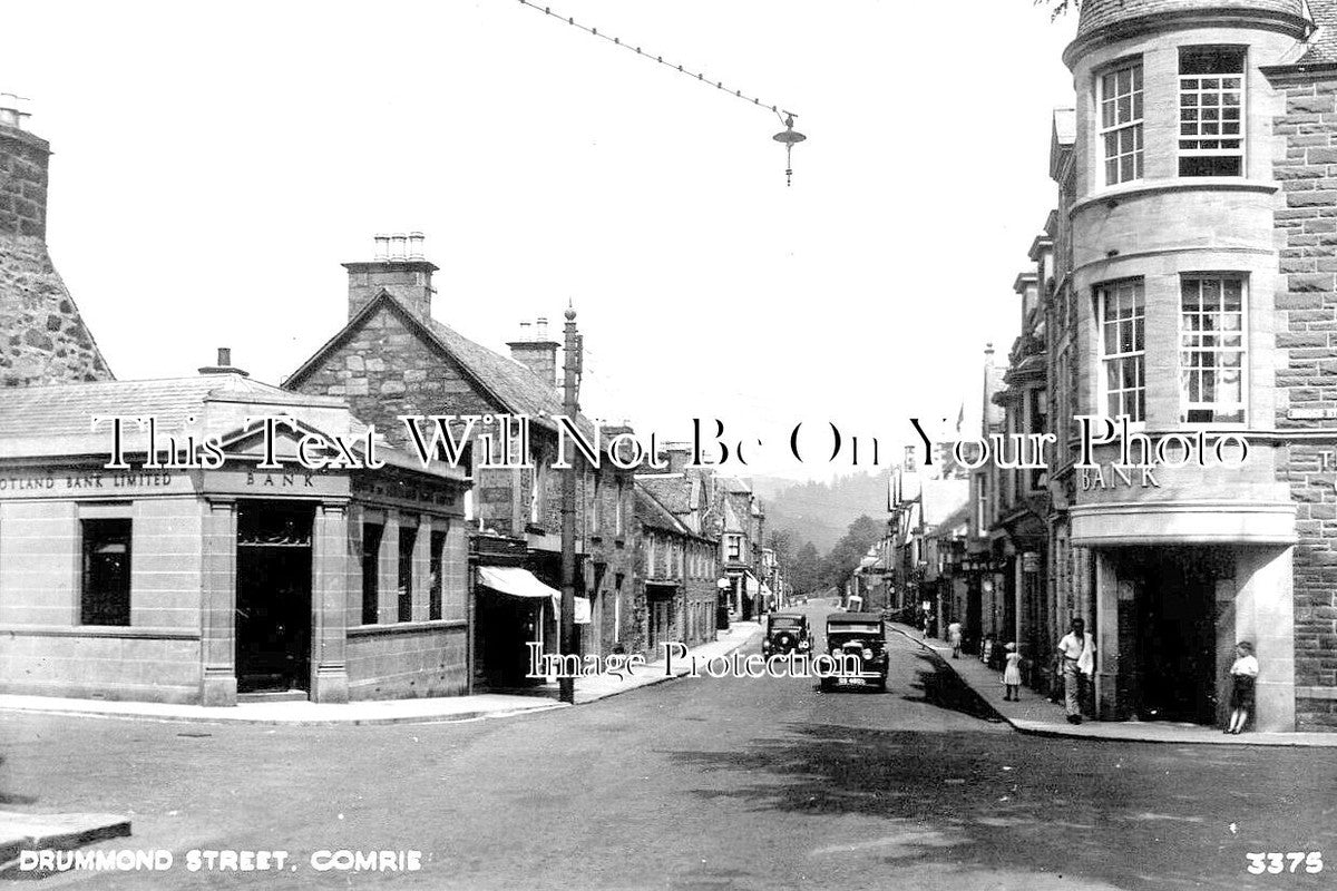 SC 420 - Drummond Street, Comrie, Perthshire, Scotland c1940
