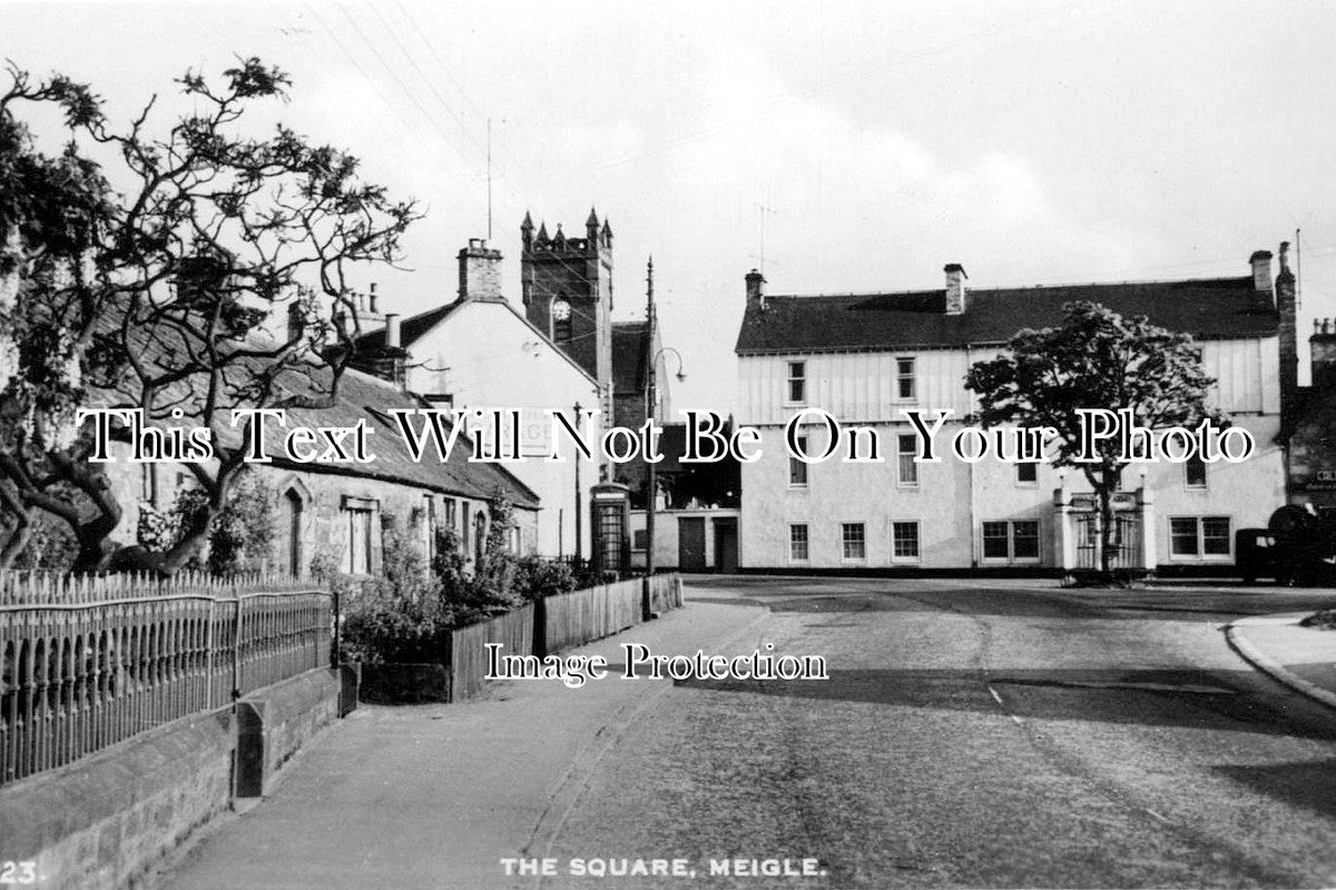 SC 4280 - The Square, Meigle, Perthshire, Scotland
