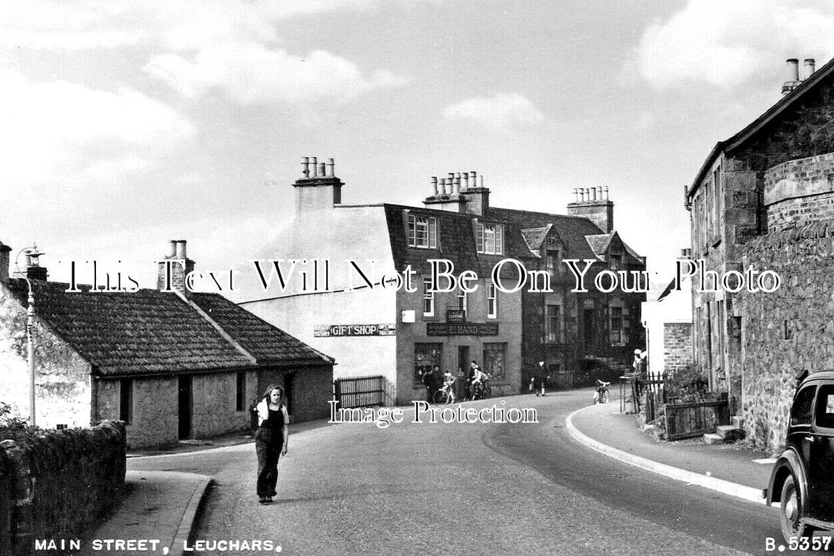 SC 493 - Main Street, St Andrews, Fife, Scotland c1950