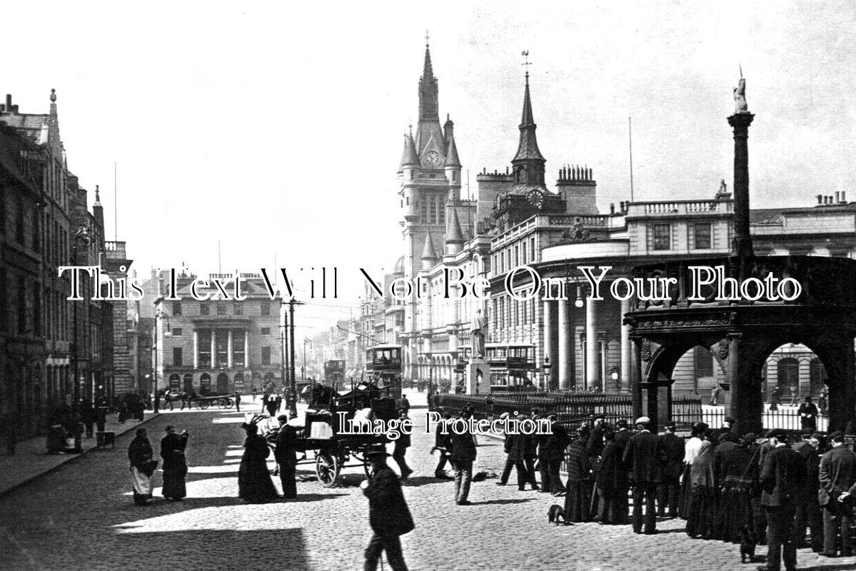 SC 547 - Municipal Buildings & Market Cross, Castle Street, Aberdeen, Scotland