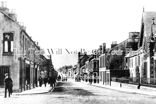 SC 595 - High Street, Innerleithen, Peeblesshire, Scotland c1920