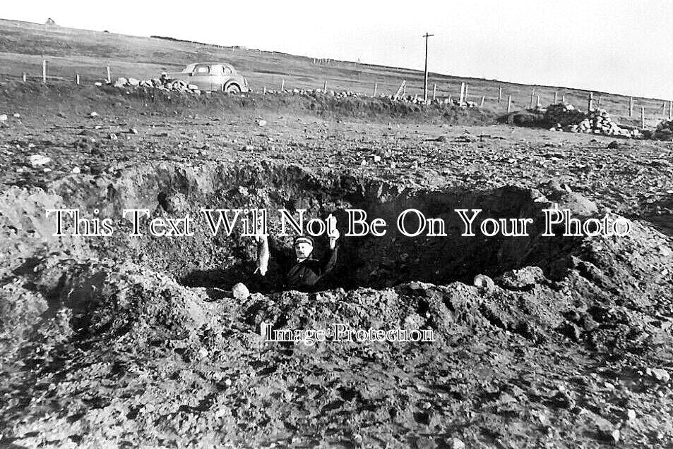 SC 678 - Shetland Bomb Crater, WW2, Scotland 1939