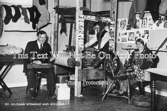 SC 719 - St Kildans Spinning & Weaving, St Kilda, Scotland c1948