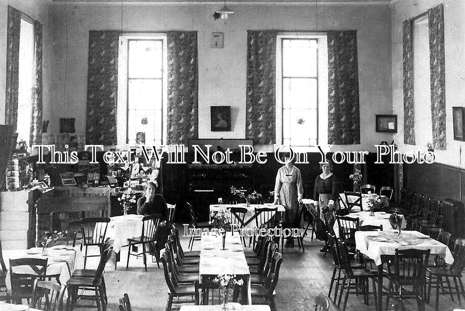 SC 729 - Castle Campbell Tea Rooms, Clackmannanshire, Scotland c1922