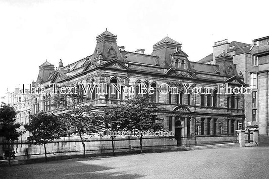 SC 798 - The Girls High School, Angus, Dundee, Scotland
