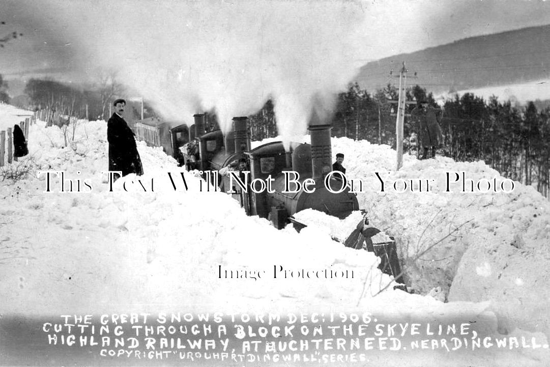 SC 86 - The Great Snow Storm At Auchterneed, Scotland c1906