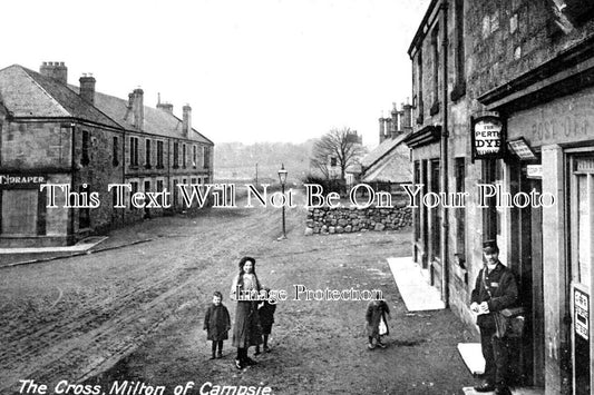 SC 874 - The Cross, Milton Of Campsie, Dunbartonshire, Scotland c1915