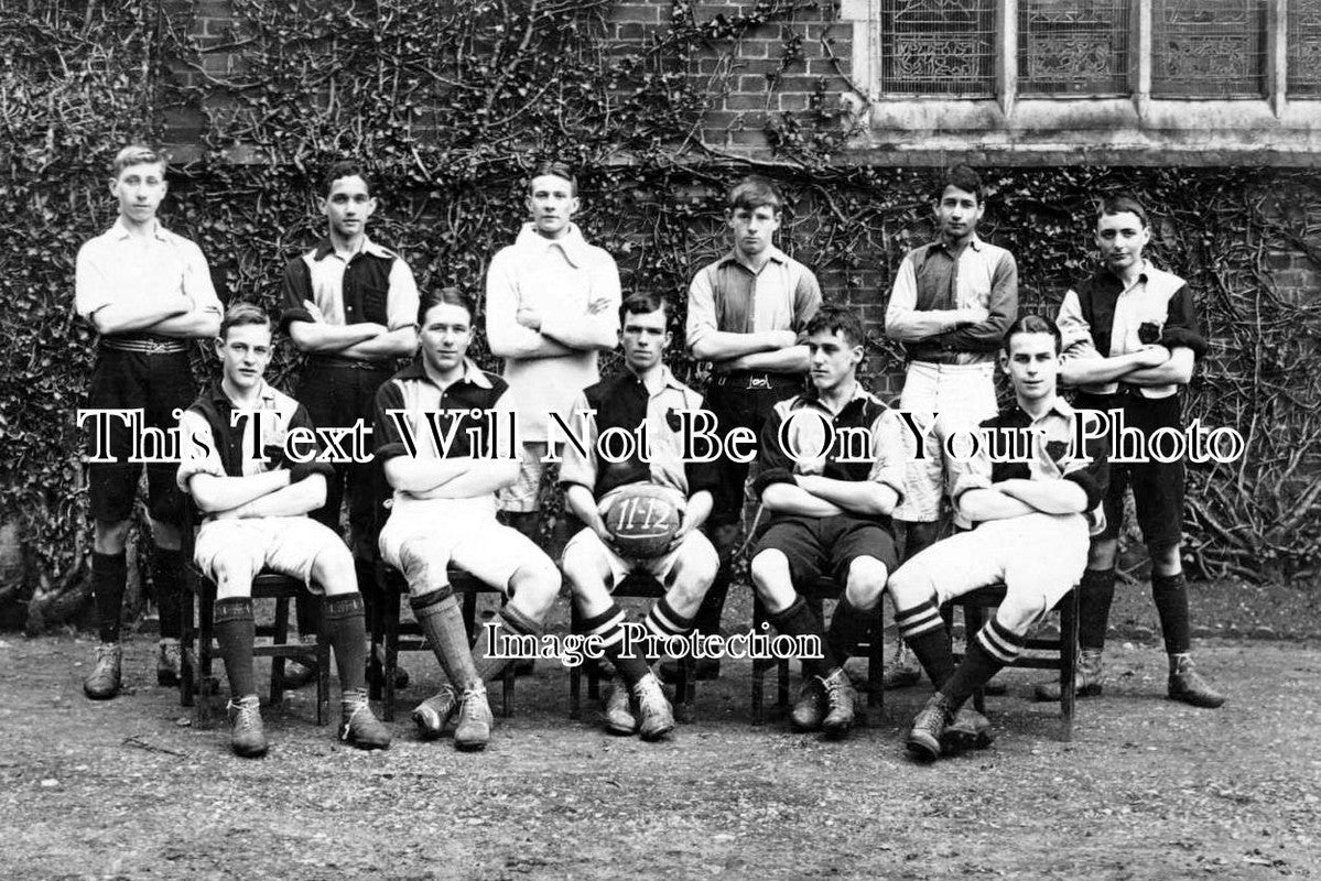 SF 1156 - Framlingham College Football Team, Suffolk 1912