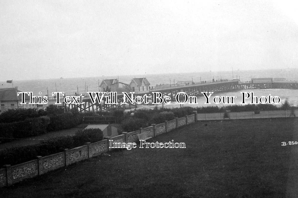 SF 1164 - Pier From Kirkley Cliff, Lowestoft, Suffolk