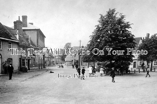 SF 1194 - Woolpit Street, Near Stowmarket, Suffolk c1916