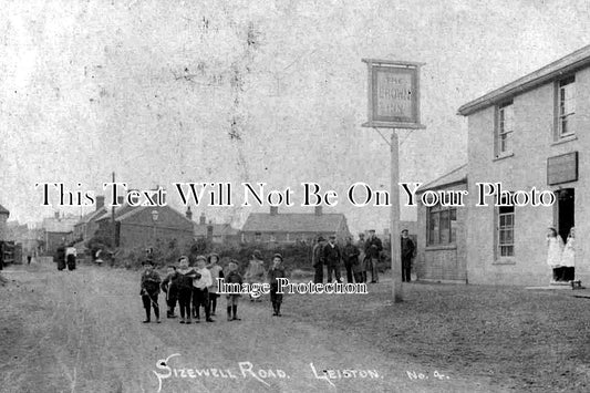 SF 1239 - The Crown Pub, Sizewell Road, Leiston, Suffolk c1914