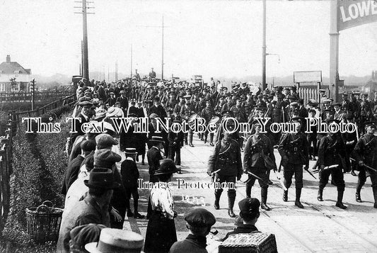 SF 131 - Troops At Lowestoft North Railway Station, Suffolk