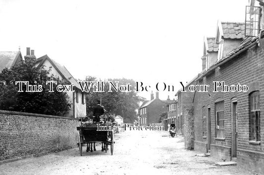 SF 1325 - Hopton Street, Garboldisham, Suffolk c1908