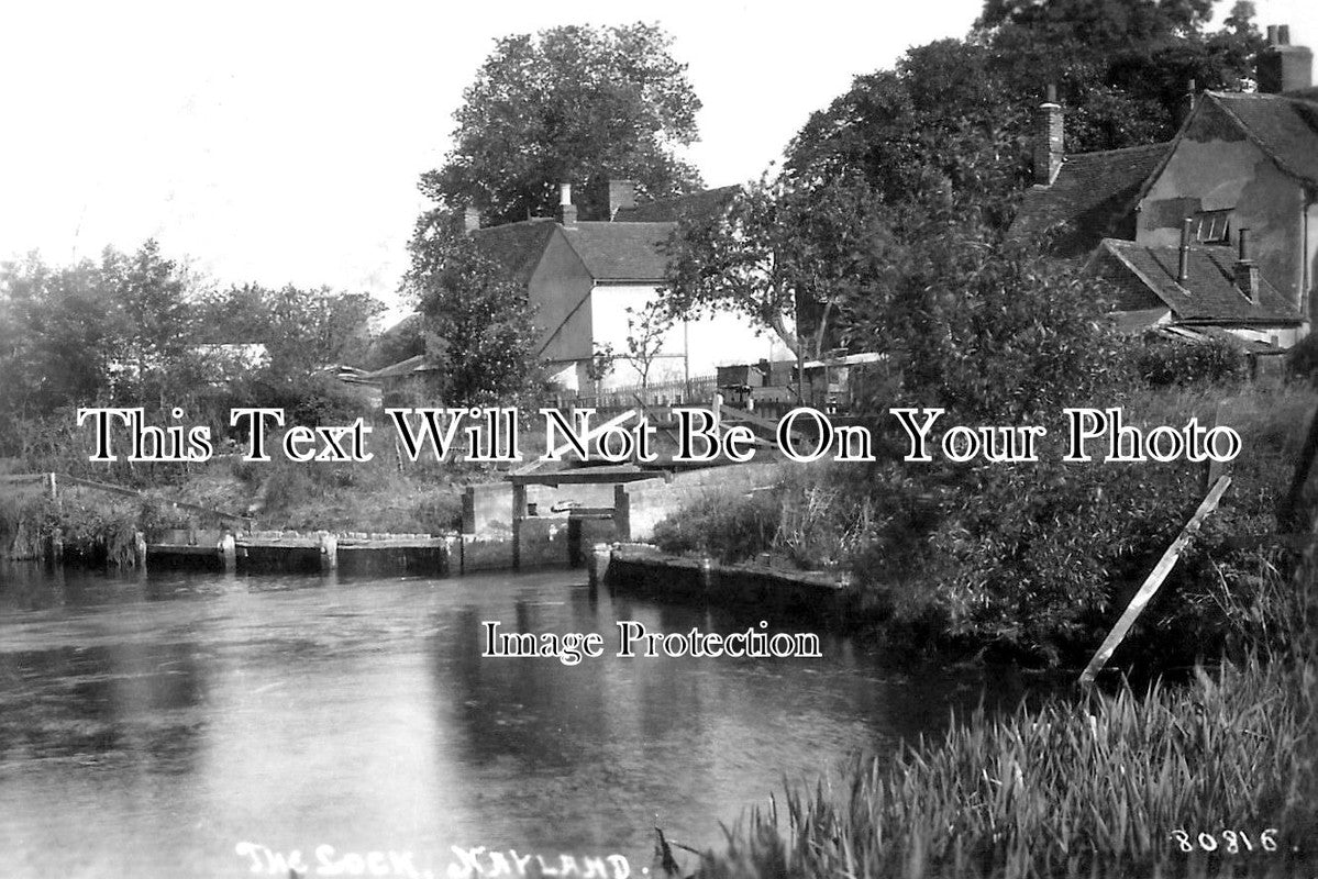 SF 1371 - The Lock At Nayland, Suffolk