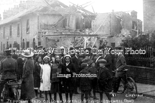 SF 1470 - Lowestoft Zeppelin Raid, Lovewell Road, Suffolk 1915