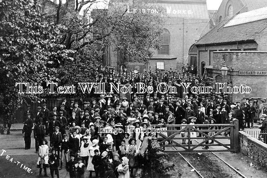 SF 1489 - Tea-time At Garrett & Sons Works, Leiston, Suffolk c1912