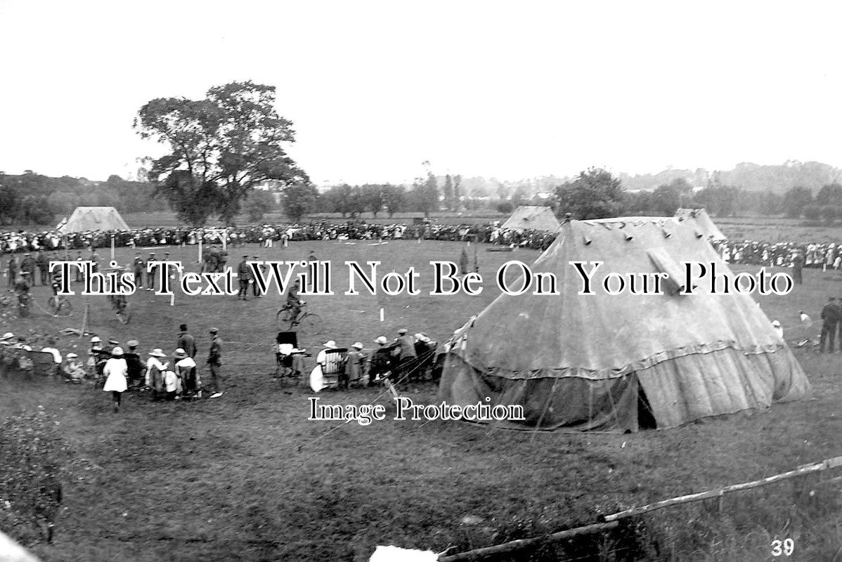 SF 1537 - Sports Day At Claydon, Suffolk c1918