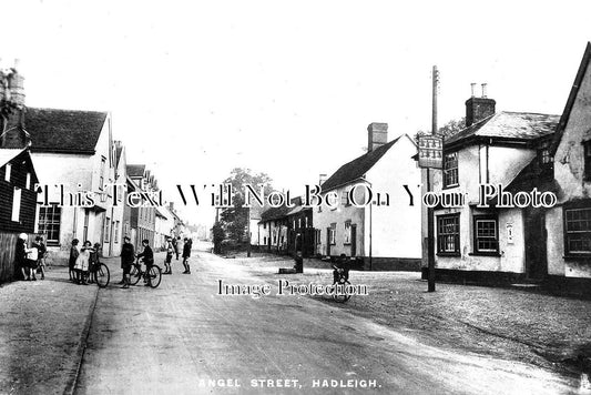 SF 1577 - The Eight Bells Public House, Angel Street, Hadleigh, Suffolk