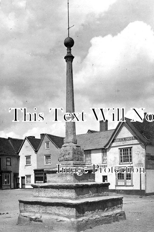 SF 1756 - Lavenham War Memorial & Angel Hotel, Suffolk