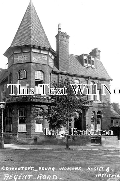 SF 1783 - Young Womans Hostel, Regent Road, Lowestoft, Suffolk c1910