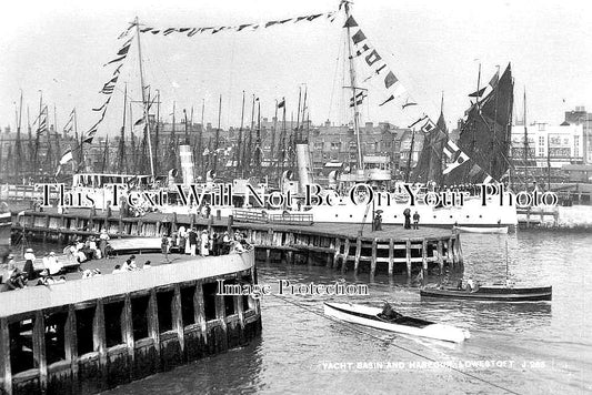 SF 1826 - Yacht Basin & Harbour, Lowestoft, Suffolk