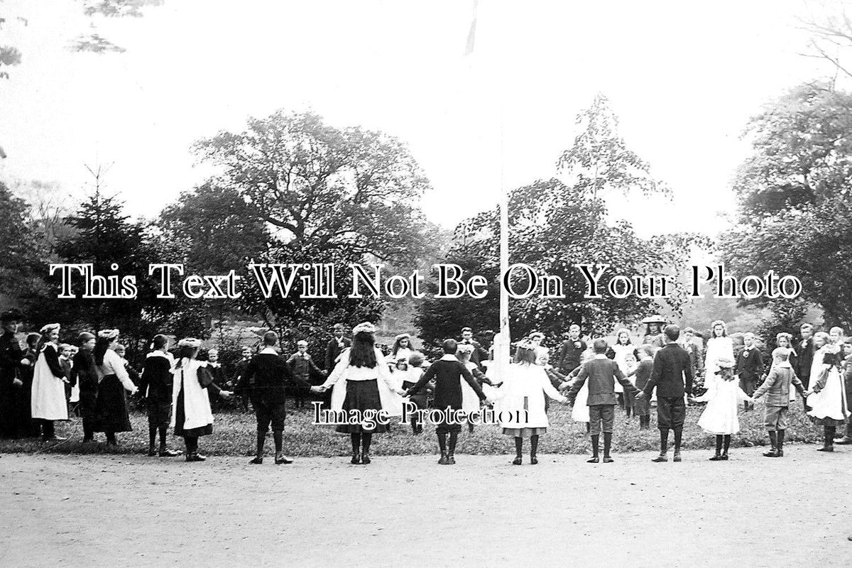 SF 1860 - Maypole Dancing In Coney Weston, Suffolk