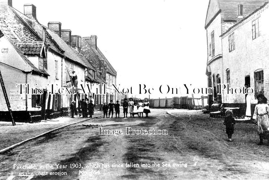 SF 1910 - Pakefield Street, Lowestoft, Suffolk c1920