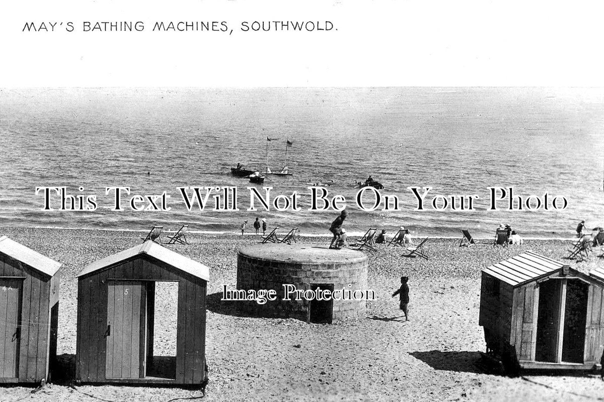 SF 1932 - Mays Bathing Machines, Southwold, Suffolk