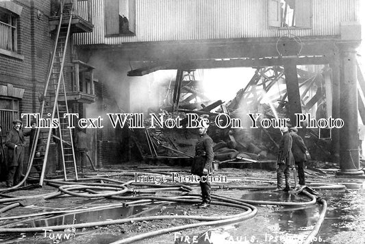 SF 1973 - Fire At Pauls Ipswich Dock, Suffolk 1911