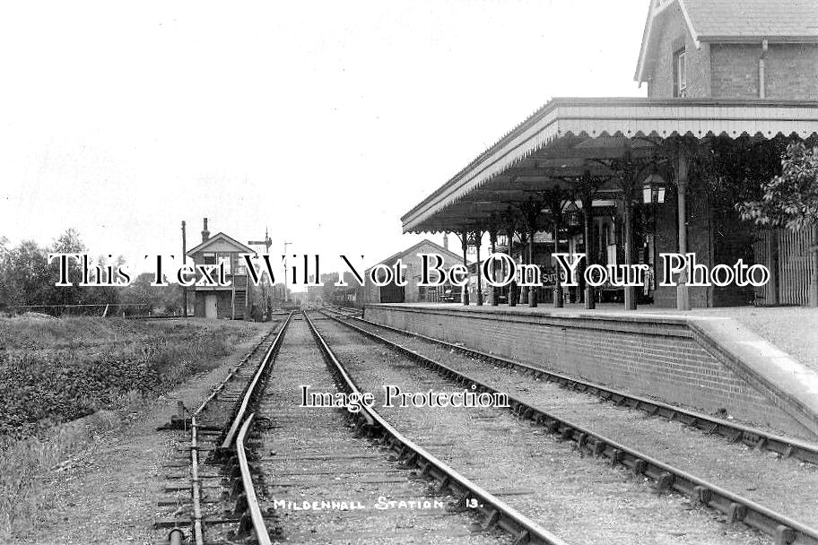 SF 2225 - Mildenhall Railway Station, Suffolk