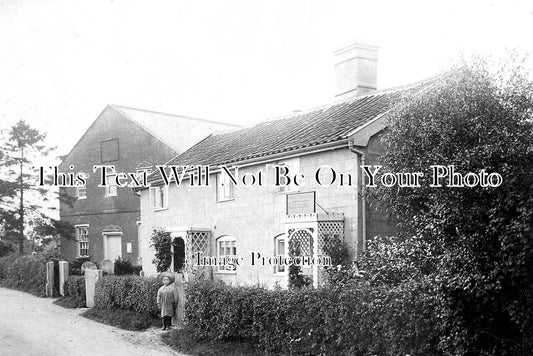 SF 2495 - Cransford Post Office, Suffolk