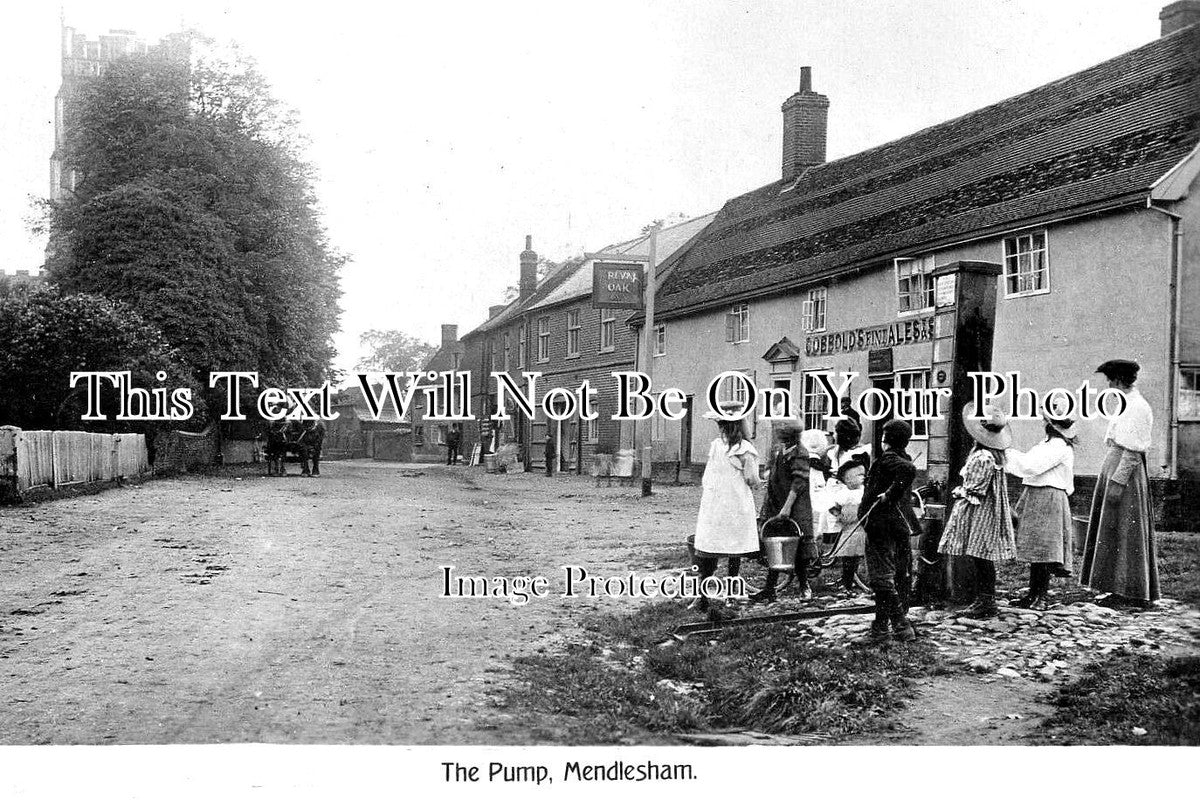 SF 2682 - The Pump, Mendlesham, Suffolk c1914