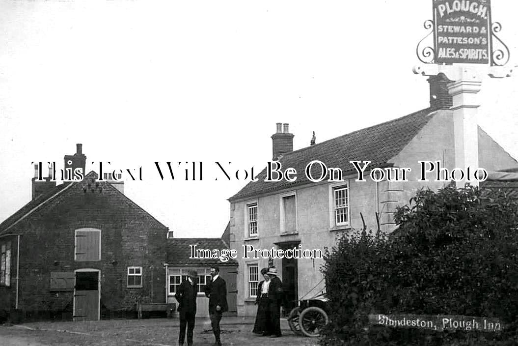 SF 2771 - The Plough Inn, Blundeston, Suffolk c1910