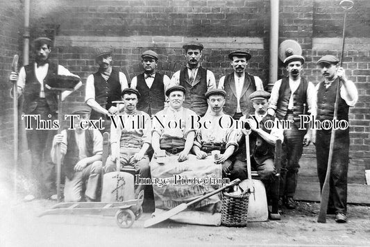 SF 2971 - Workers At The Ipswich Malting Company, Suffolk