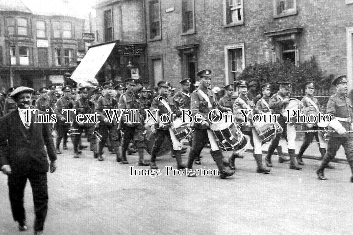 SF 2996 - Norfolk Regiment In Lowestoft, Suffolk c1921