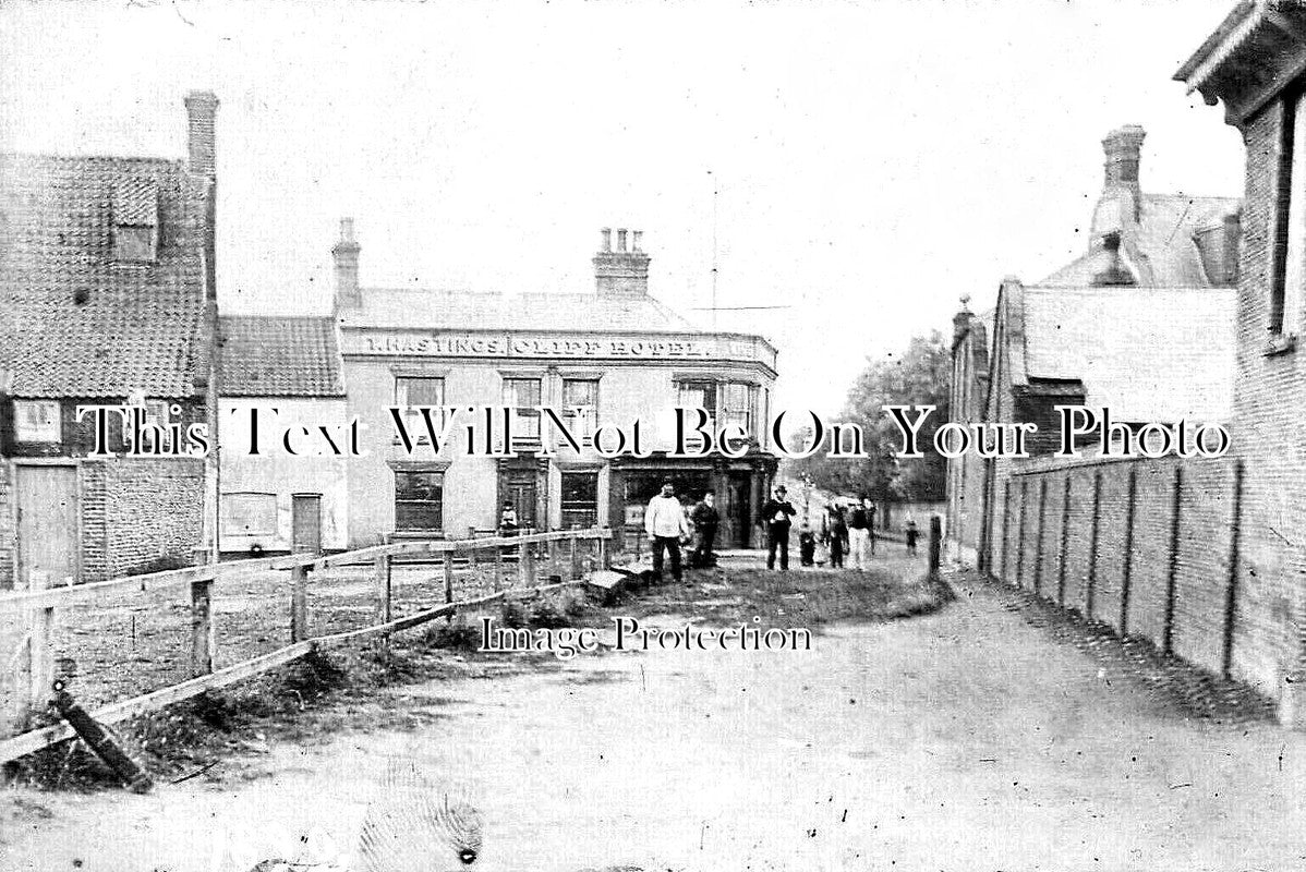 SF 3051 - Cliff Hotel, Pakefield, Lowestoft, Suffolk c1905