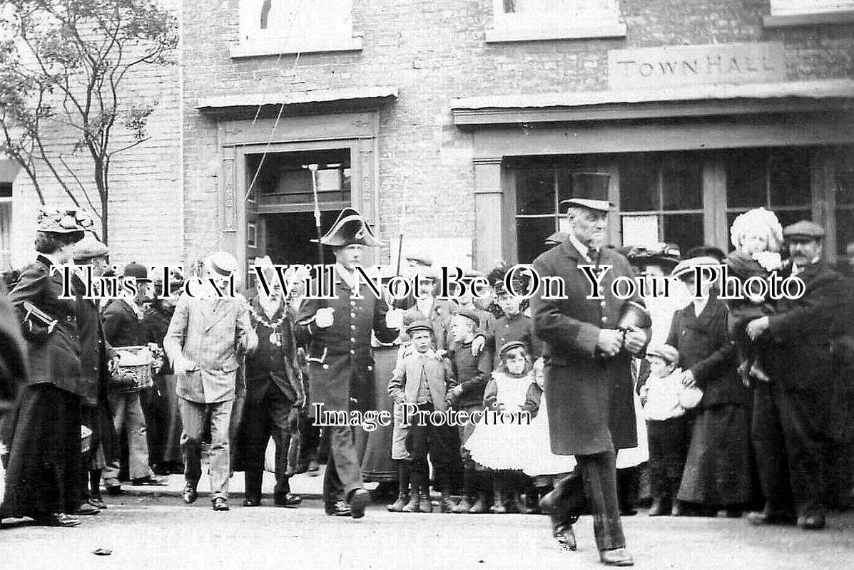 SF 3054 - Southwold Town Hall Ceremony, Suffolk c1908