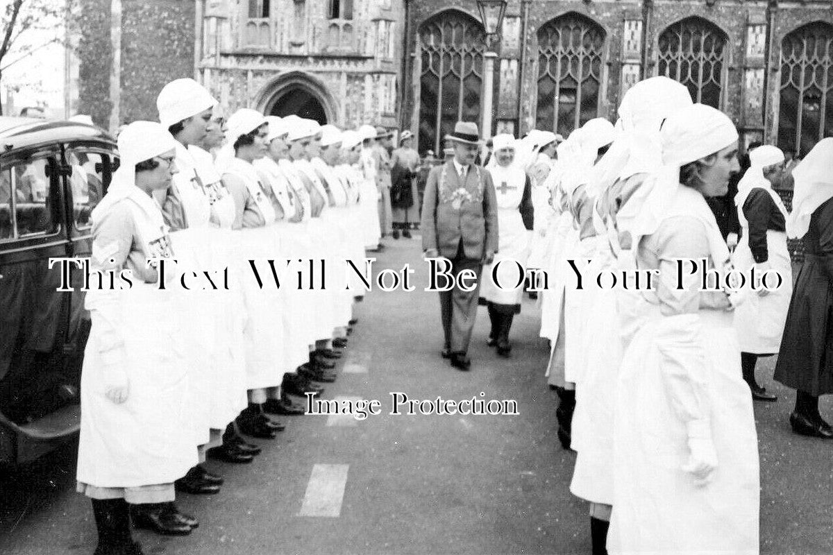 SF 3249 - Nurses On Military Parade, Southwold, Suffolk