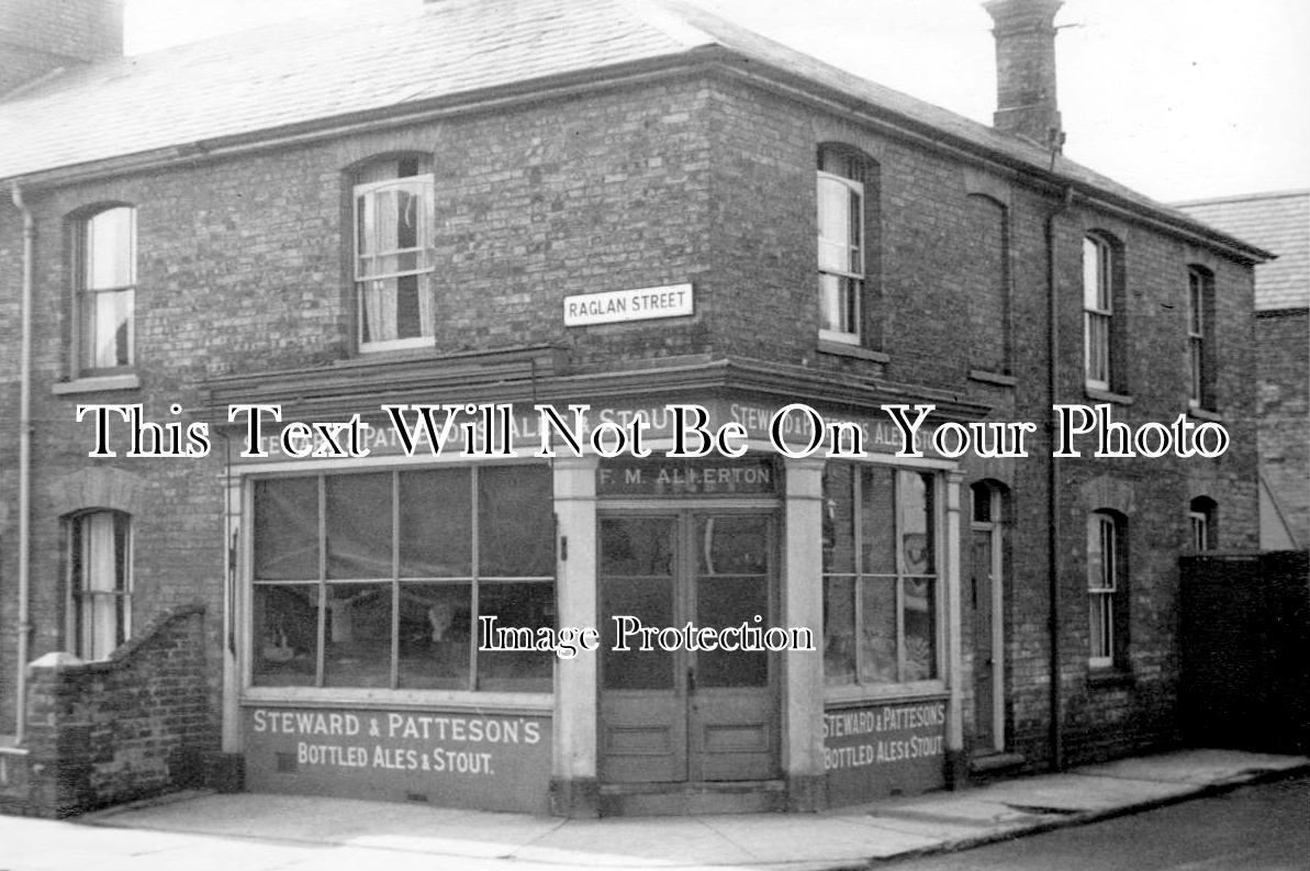 SF 332 - Raglan Street Pub, Lowestoft, Suffolk