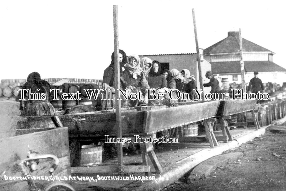 SF 3397 - Scotch Fisher Girls, Southwold Harbour, Suffolk