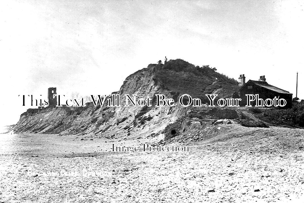 SF 3437 - The Beach, Cliff & House, Dunwich, Suffolk c1910