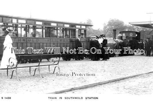 SF 3466 - Train In Southwold Railway Station, Suffolk