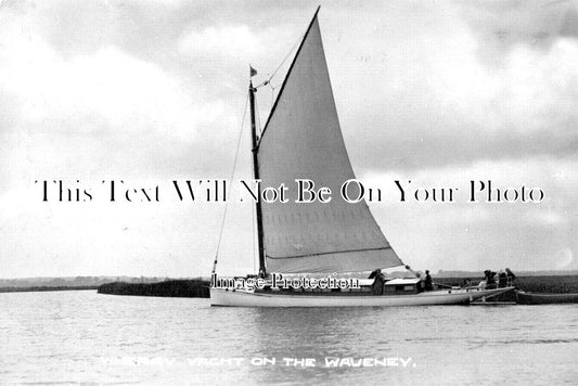 SF 3477 - Wherry Yacht Olive May, Fishers Row, Lowestoft, Suffolk c1916