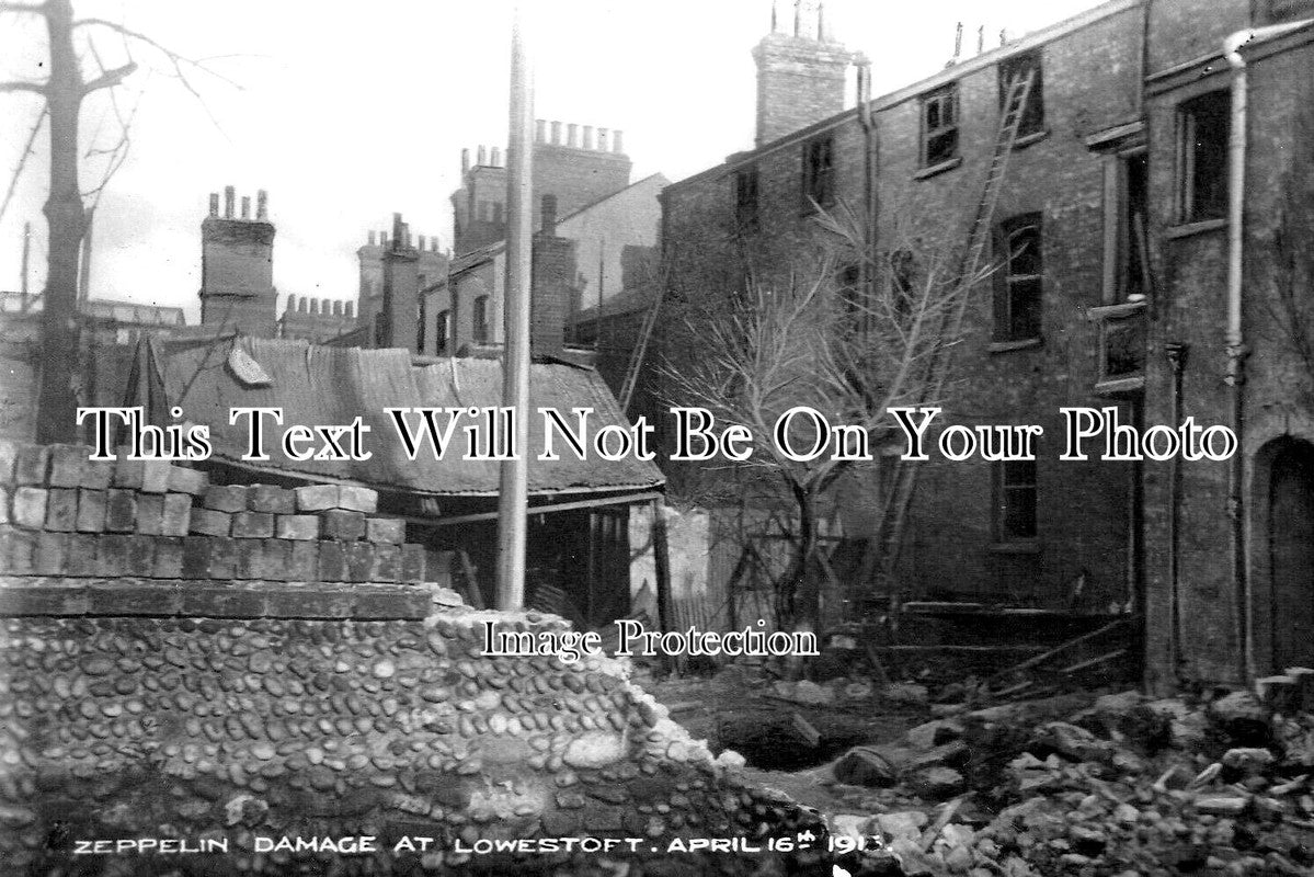 SF 3493 - Zeppelin Damage, Lowestoft Bombardment, Suffolk 1916 WW1